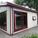Roodborstje 4 Persoonschalet Horská chata *
