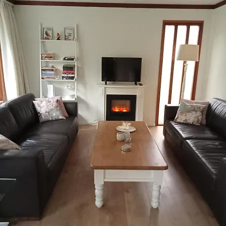 Chalet Roodborstje 4 Persoonschalet *