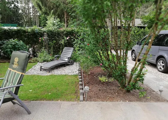 Roodborstje 4 Persoonschalet Шале