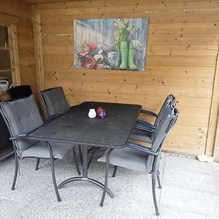 Roodborstje 4 Persoonschalet Chalet Putten